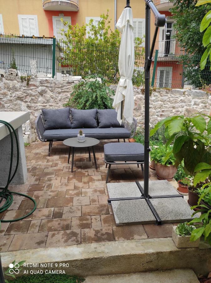 Villa Podvrsina1A Rosa Preko Exterior foto